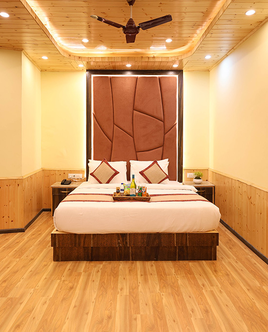 /images/gallery/touchwood_inn_resort_room